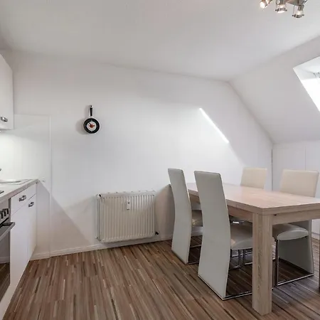 Luebecker Str 8 Whg 3 Apartment
