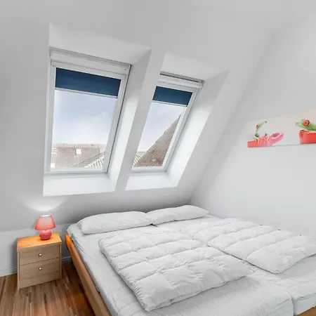 Luebecker Str 8 Whg 3 *